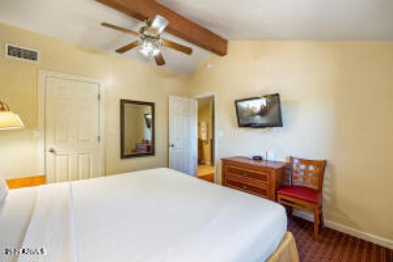 20251026184553374296000000