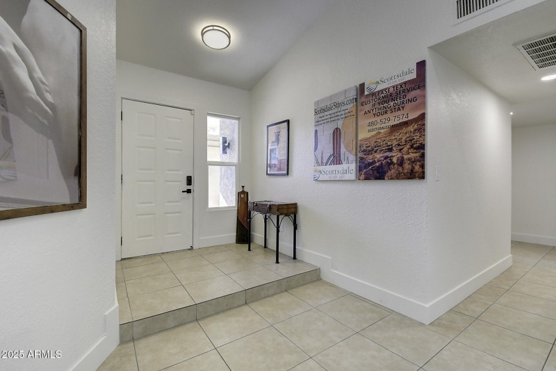 6250 E Janice Way (18)