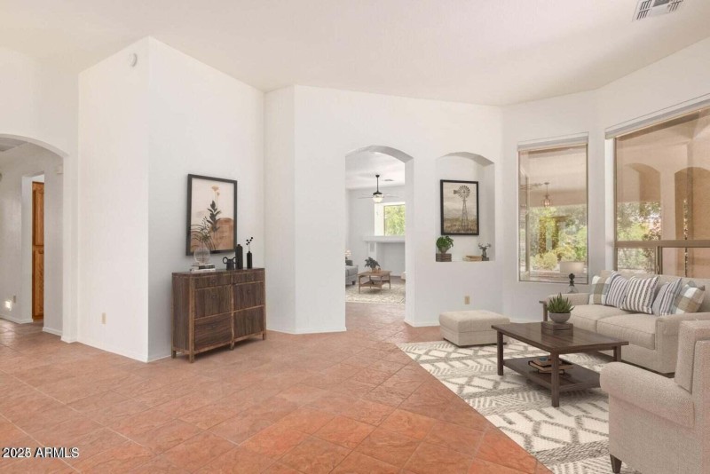 20221123195550100620000000-o