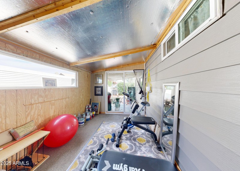 11411-N-91st-Ave-11032025_221227