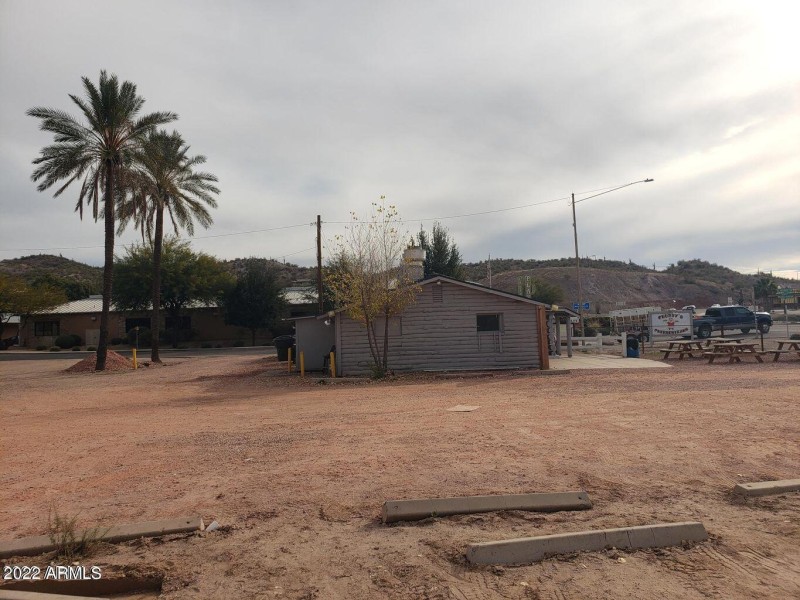 20220117175353011907000000-o