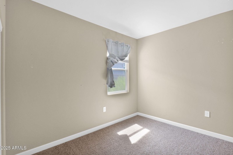 16-web-or-mls-P1246225