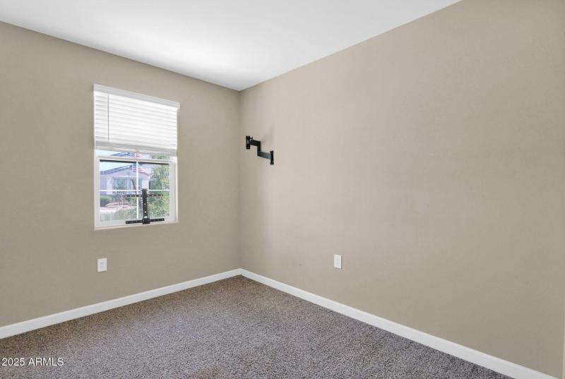 14-web-or-mls-P1246222