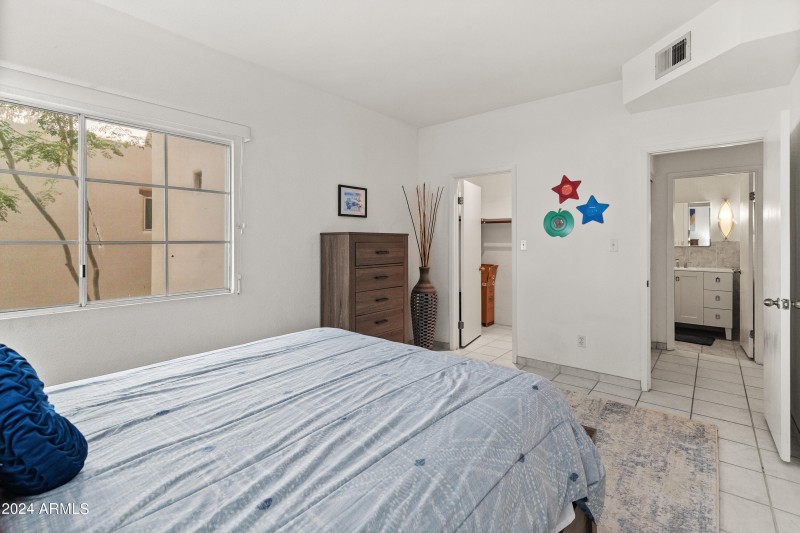 11333 N 92nd St Unit 1021-bedroom 2 , 3