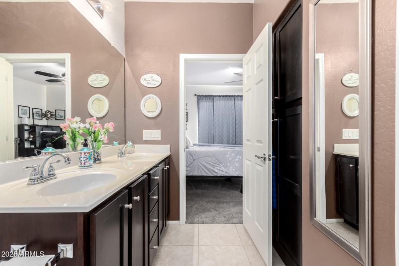 Dual Vanities in Primary