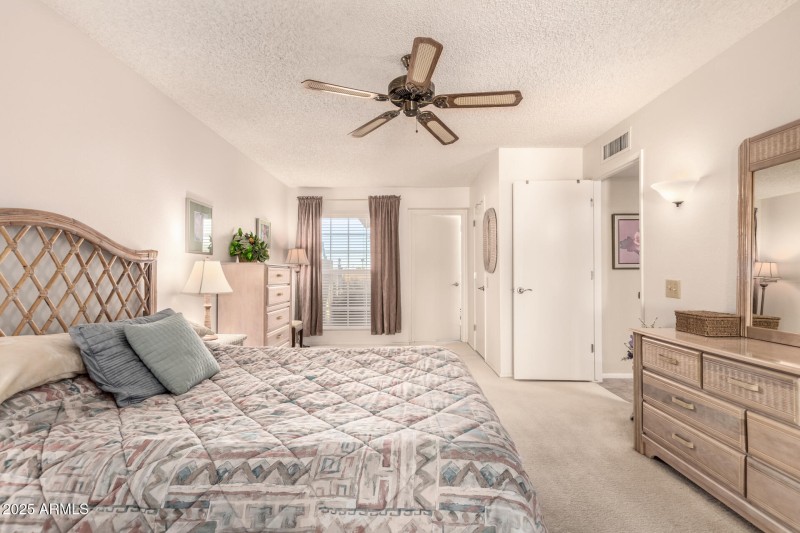 18 - Desert Glen 13412