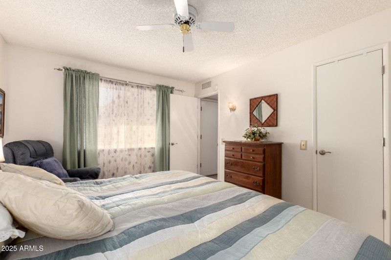 22 - Desert Glen 13412