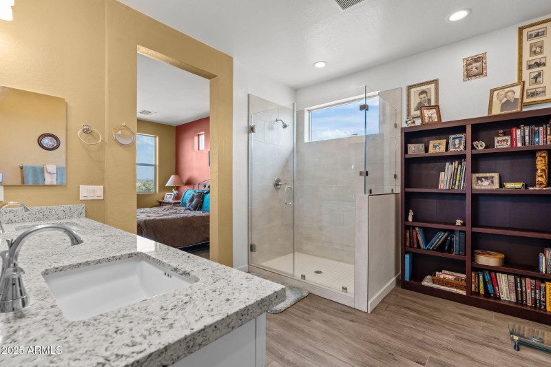 21-web-or-mls-DSC04743