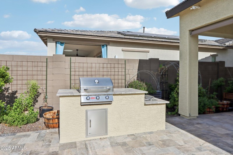 Built-in-BBQ