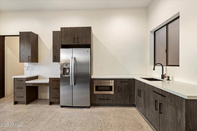 Guest House Kitchenette