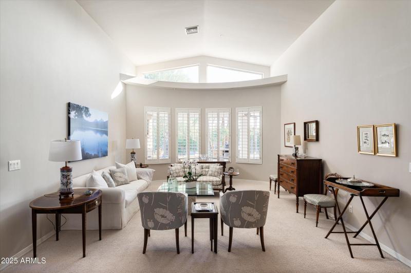 08-10836 N 95th Pl (7 of 64)