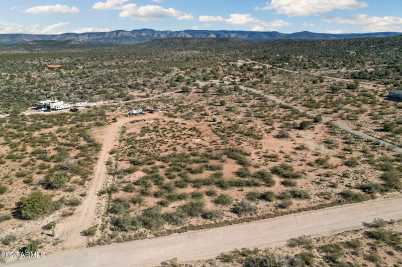 4-web-or-mls-3325-padre-kino-trail