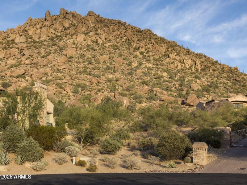 011_SETTING FROM BELOW