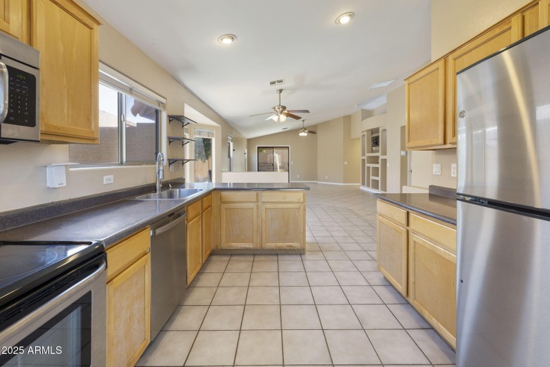 29-web-or-mls-_TM_7006