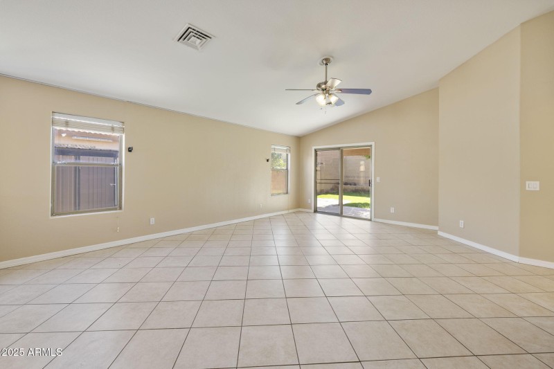 33-web-or-mls-_TM_7026