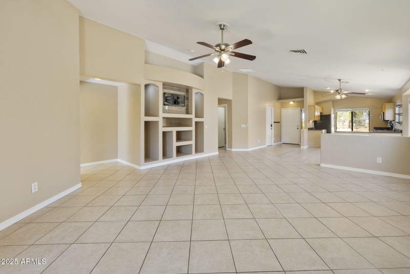 35-web-or-mls-_TM_7036