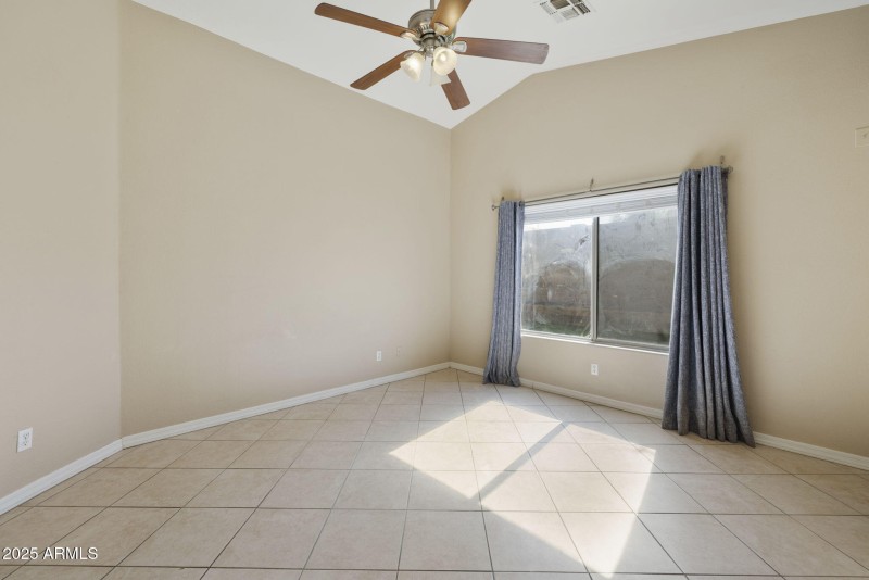 37-web-or-mls-_TM_7052