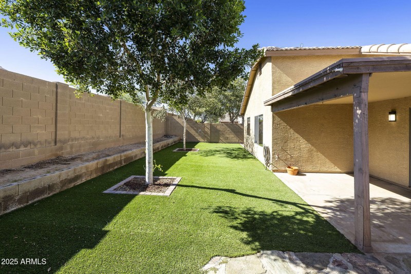 57-web-or-mls-_TM_7131