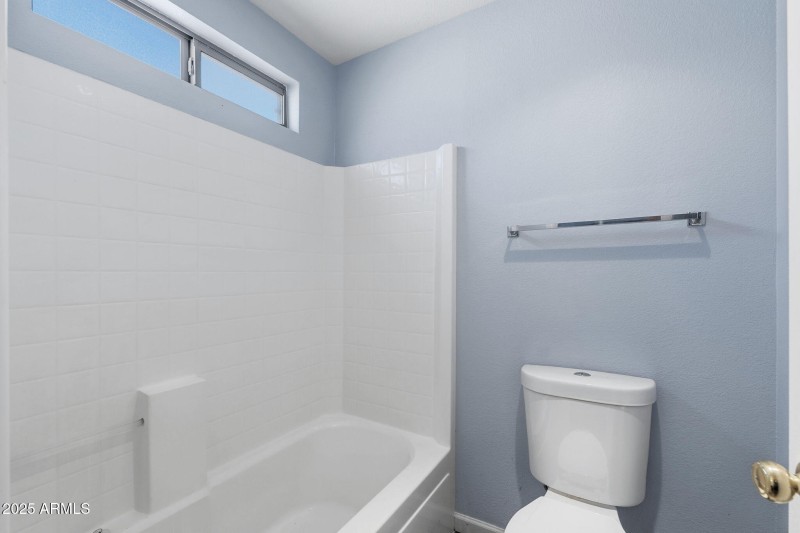 015__645 W Mirage Loop