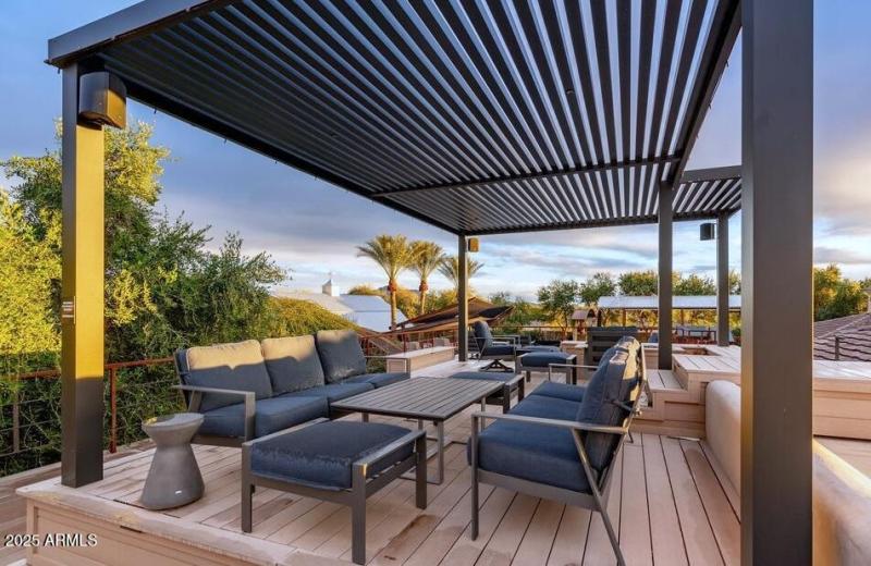 COVERED BALCONY SEATING