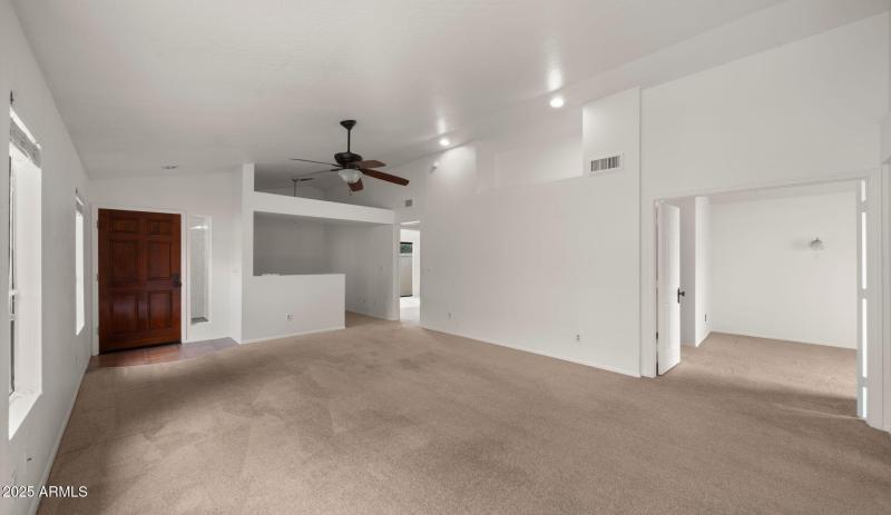 9-web-or-mls-Great Room3