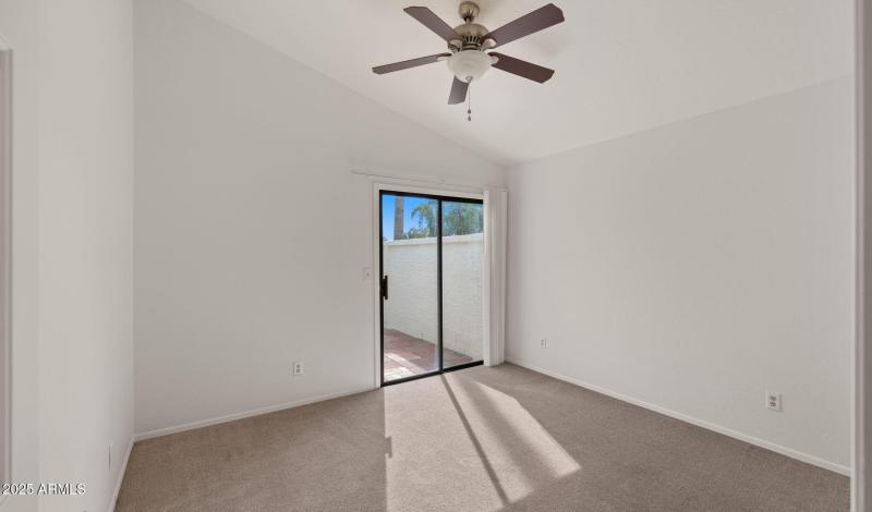 23-web-or-mls-Secondary Bedroom2