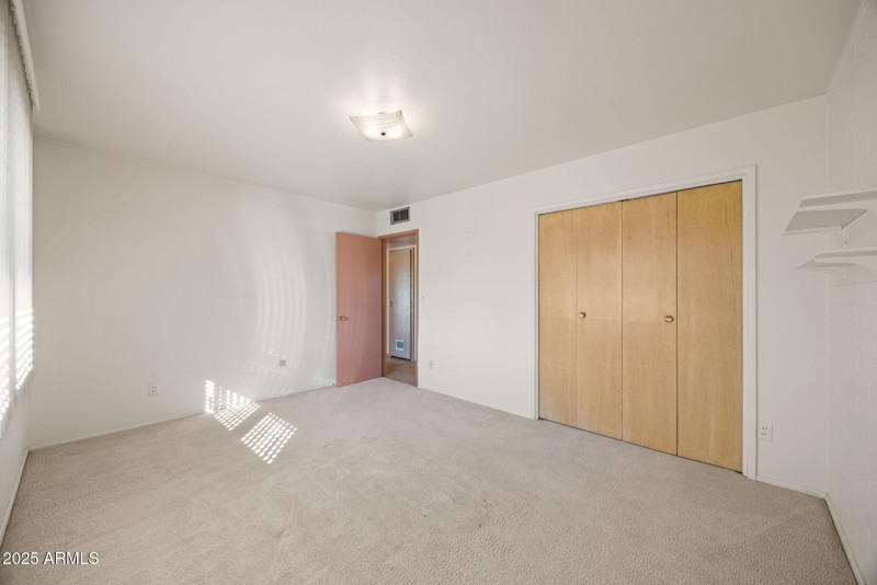 12-web-or-mls-11002-w-greer-ave