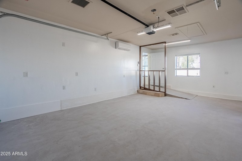 Spears-23907-Updated37