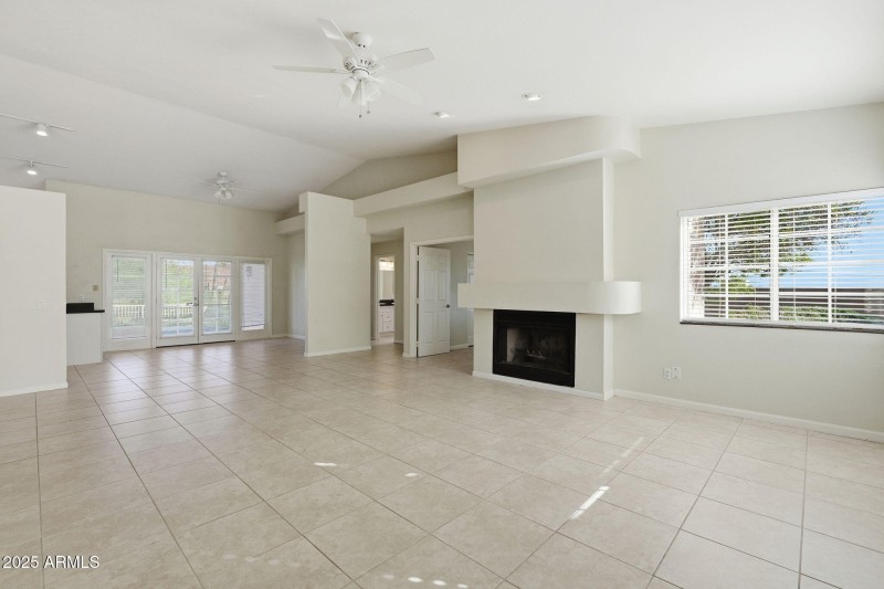 9-web-or-mls-010_ListerPros