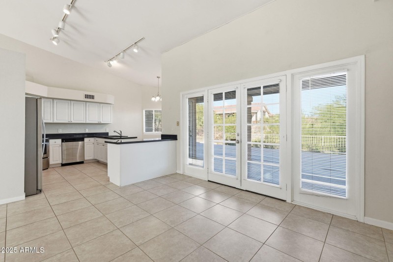 12-web-or-mls-013_ListerPros