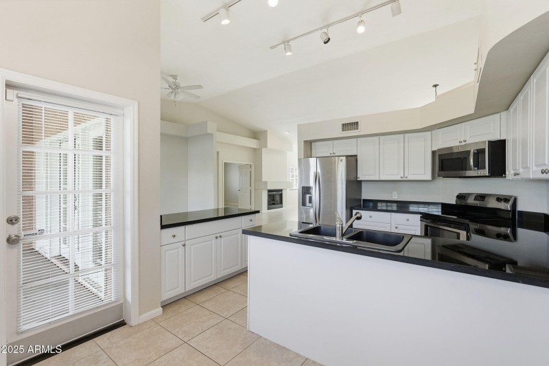 18-web-or-mls-019_ListerPros