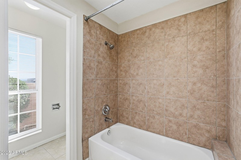 33-web-or-mls-034_ListerPros