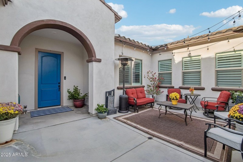 3-web-or-mls-N Acadia Way-S0411-005