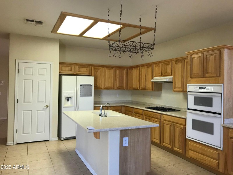 20230217202619500893000000-o