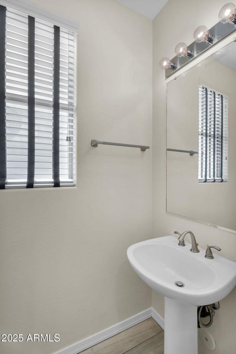 28-web-or-mls-California-18