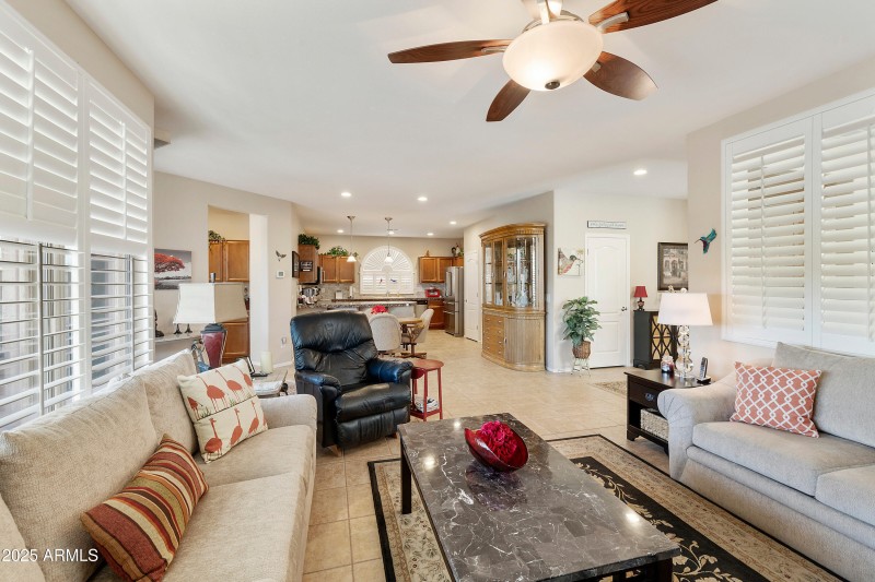 4245 E-009-019-dlb-MLS_Size