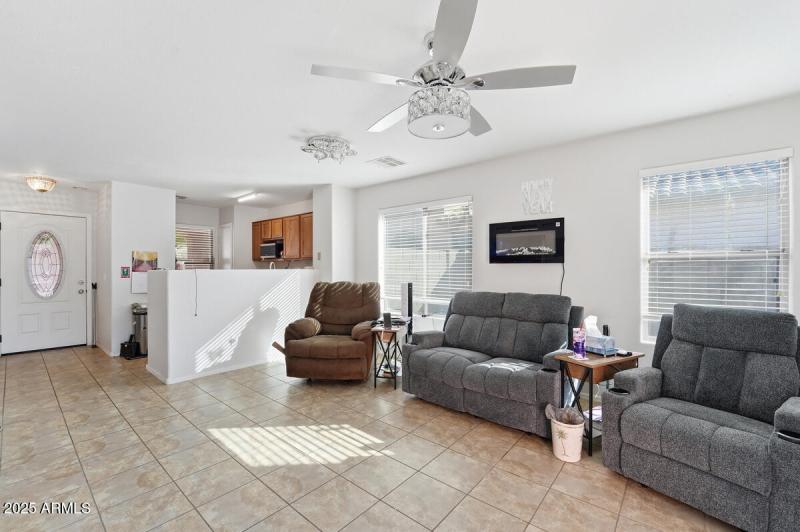 19324 N Costa Verdez Ave-22