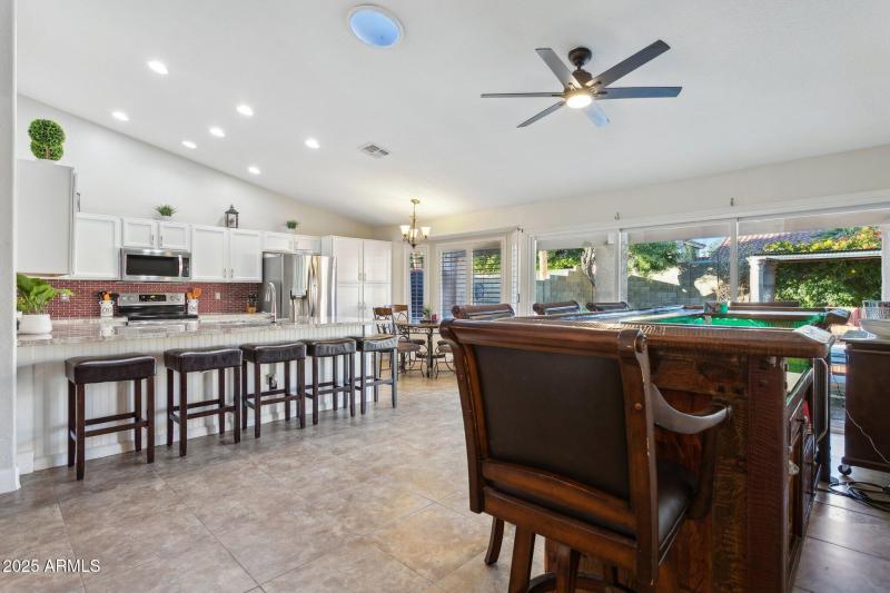 15-web-or-mls-4740-e-villa-maria-dr