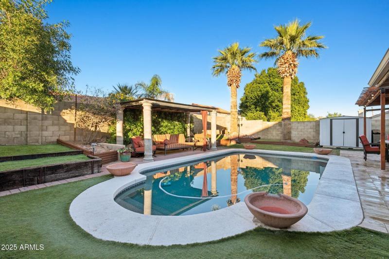 35-web-or-mls-4740-e-villa-maria-dr