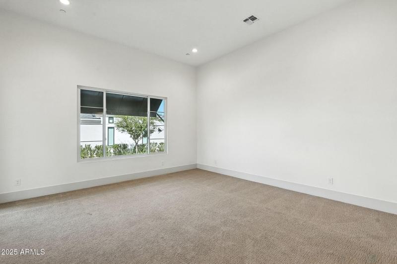 23-web-or-mls-Quinn-21