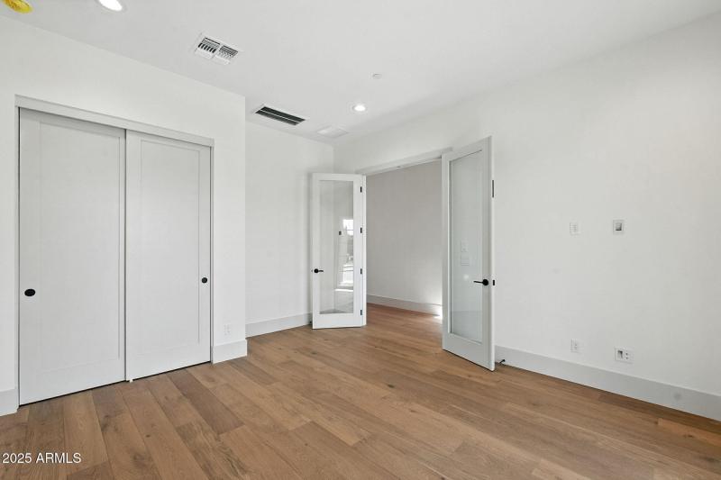 35-web-or-mls-Quinn-33