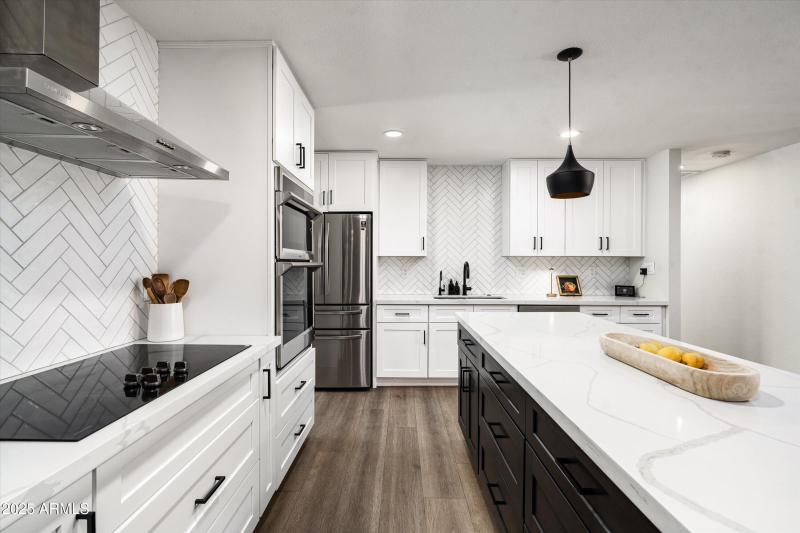 14-8341 E Hubbell St (14 of 39)