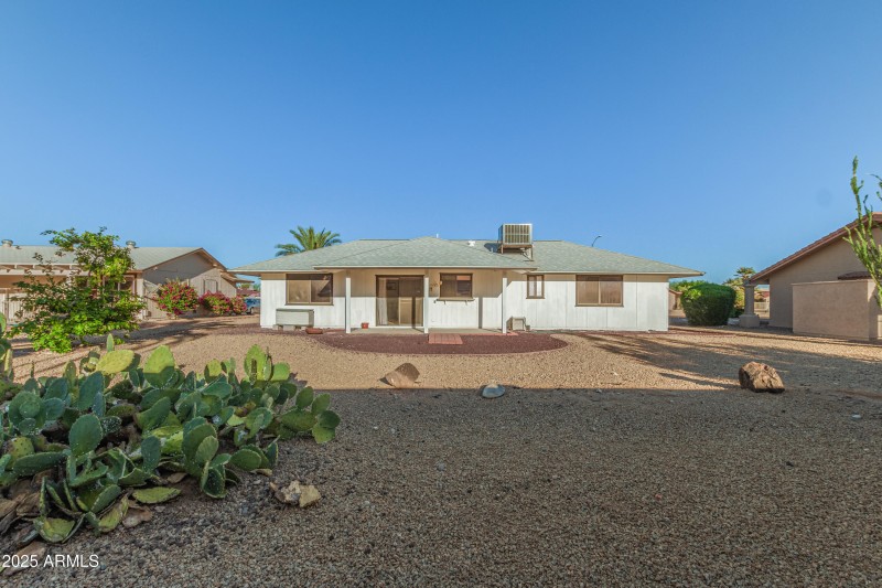 Conquistador back of house 2