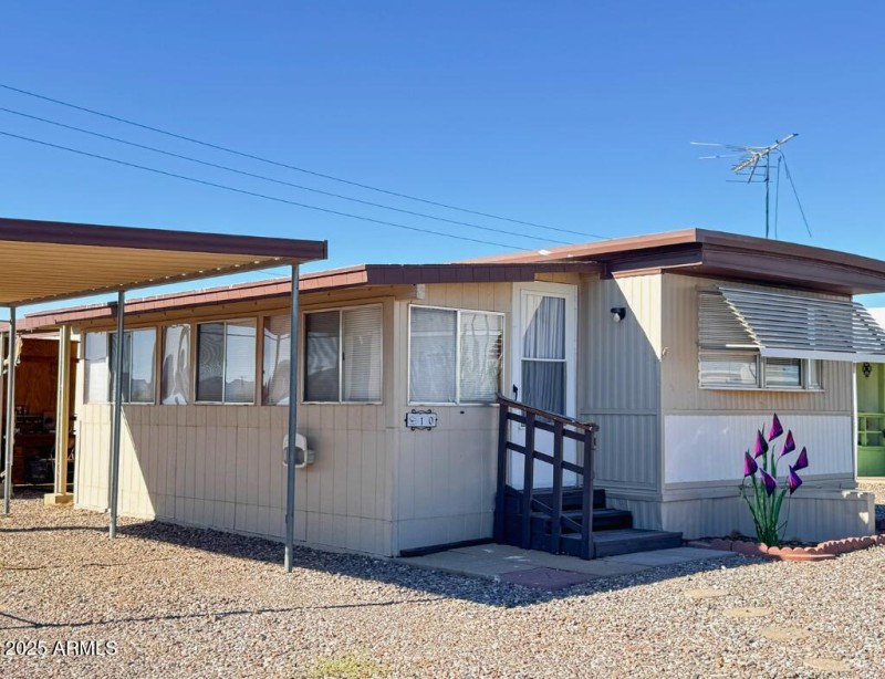 ROAD RUNNER ESTATE 10