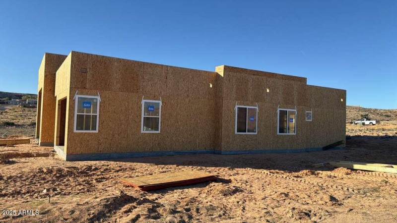 142 Dun Dr Window Stage 2