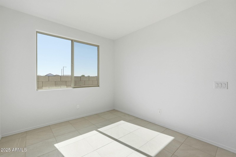 21-web-or-mls-021_ListerPros (1)