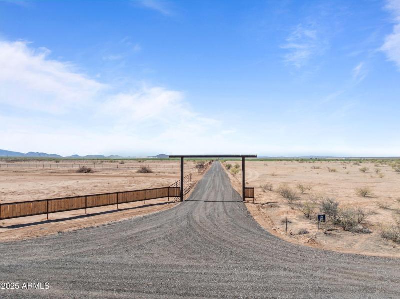 3-web-or-mls-DJI_20250730163156_0175_D