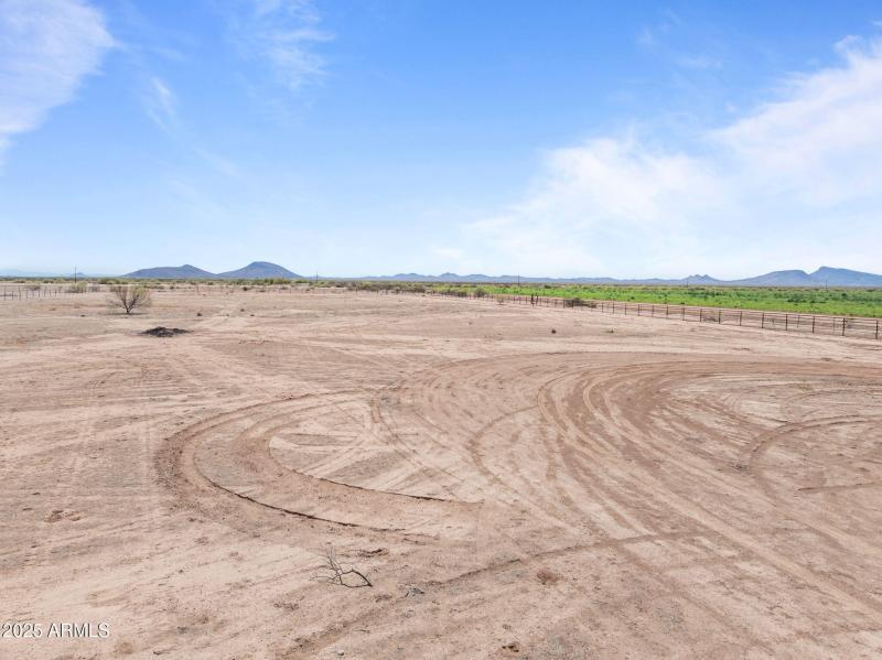 15-web-or-mls-DJI_20250730163742_0211_D