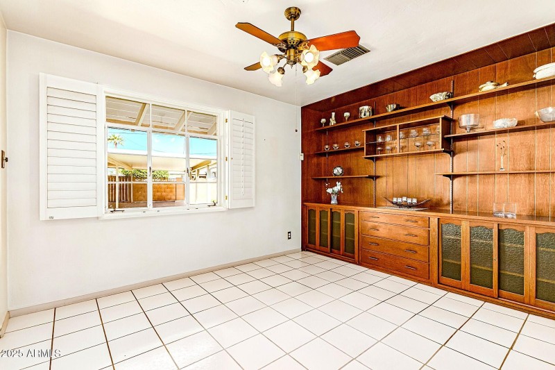Formal Dining Room Off Kitchen