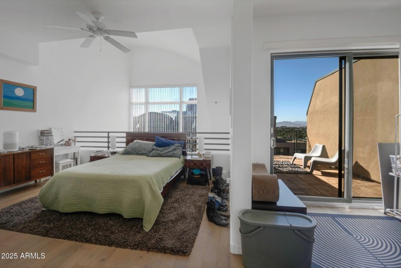 6-web-or-mls-Qp-2391